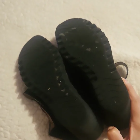 Fly London Black Wedge Elegance - Picture 6 of 9